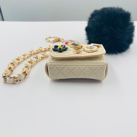 Trendy flower/#5 mini purse Pom Pom wristlet keychain bag charm cream black gold - Picture 4 of 9
